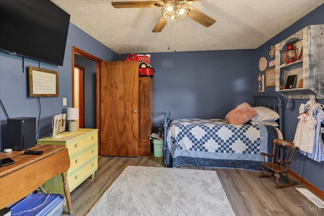 6910 Brad Road, Paint Twp, OH 45133