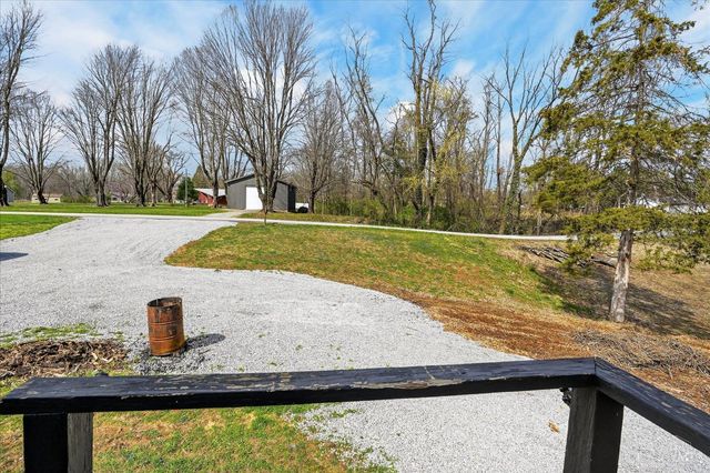 6910 Brad Road, Paint Twp, OH 45133