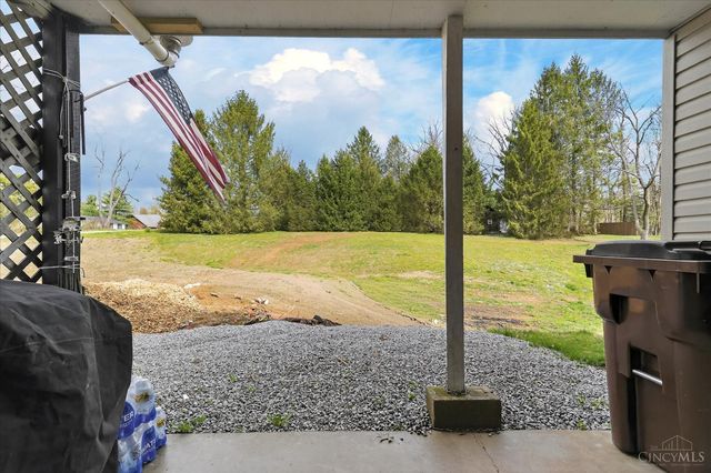 6910 Brad Road, Paint Twp, OH 45133