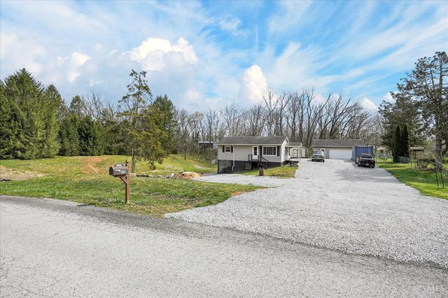 6910 Brad Road, Paint Twp, OH 45133