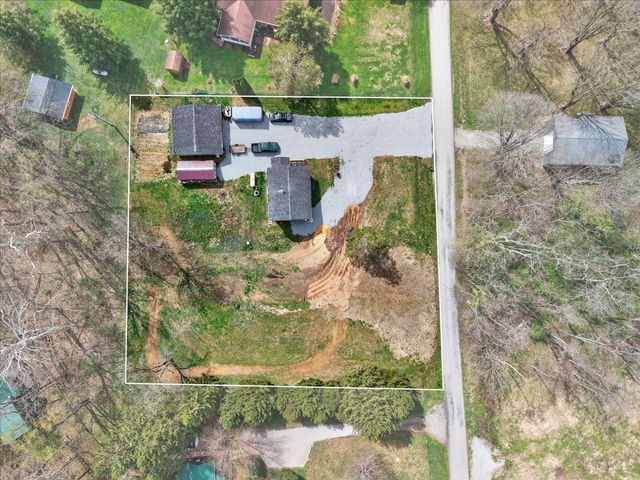 6910 Brad Road, Paint Twp, OH 45133