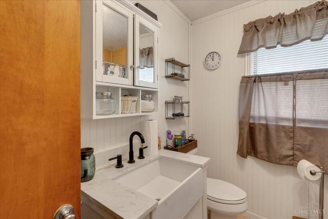 6910 Brad Road, Paint Twp, OH 45133