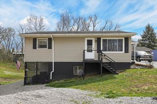 6910 Brad Road, Paint Twp, OH 45133