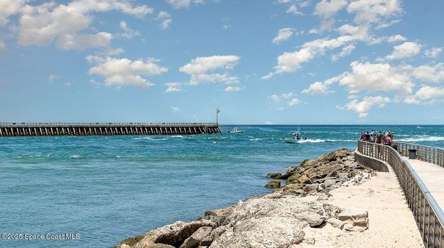 898 Riviera Avenue, Sebastian, FL 32958