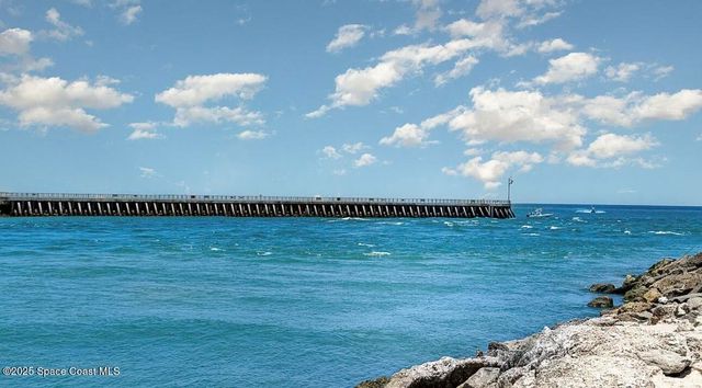 898 Riviera Avenue, Sebastian, FL 32958