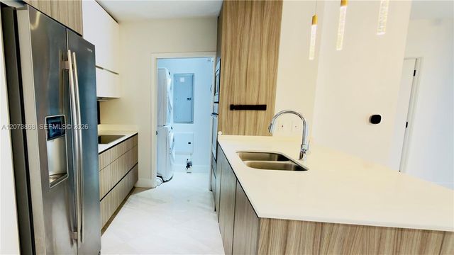 600 NE 27th Street 604, Miami, FL 33137