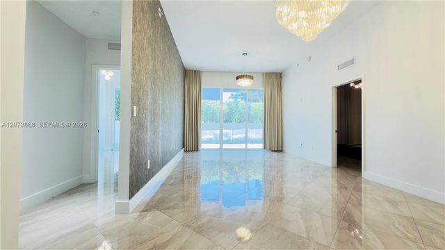 600 NE 27th Street 604, Miami, FL 33137