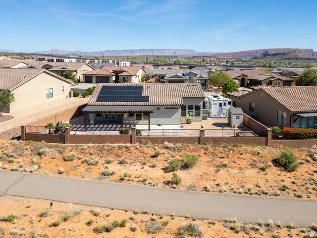 701 N MILLCREEK SPRINGS DR, Washington, UT 84780