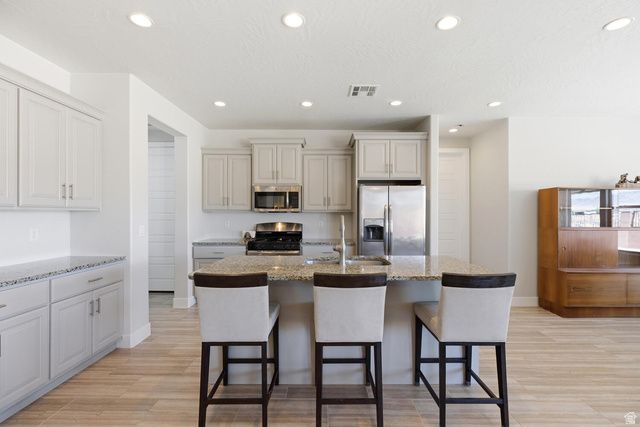 701 N MILLCREEK SPRINGS DR, Washington, UT 84780