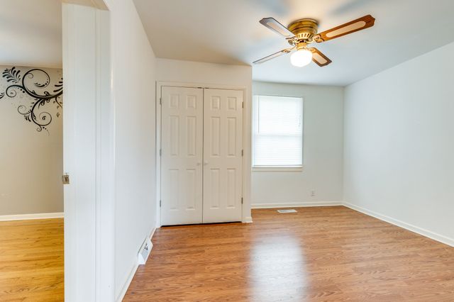 1011 Vales Mill Rd, Pulaski, TN 38478