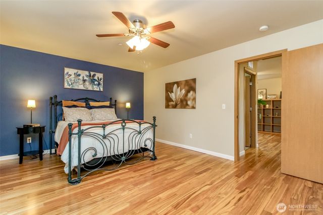 21648 SE 297th Terrace, Kent, WA 98042