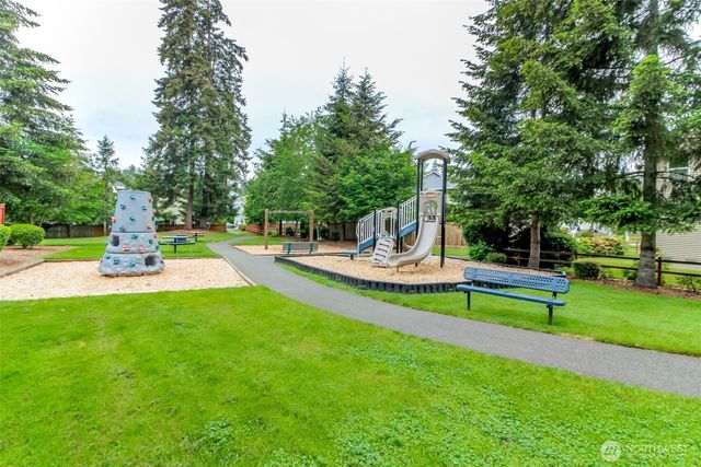 21648 SE 297th Terrace, Kent, WA 98042