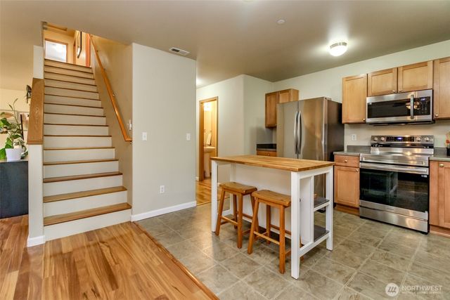 21648 SE 297th Terrace, Kent, WA 98042