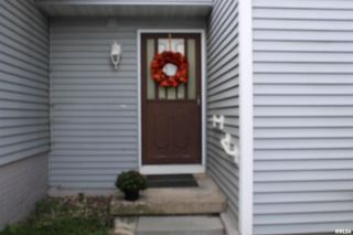 3542 CEDARVIEW Court # 3542, Bettendorf, IA 52722