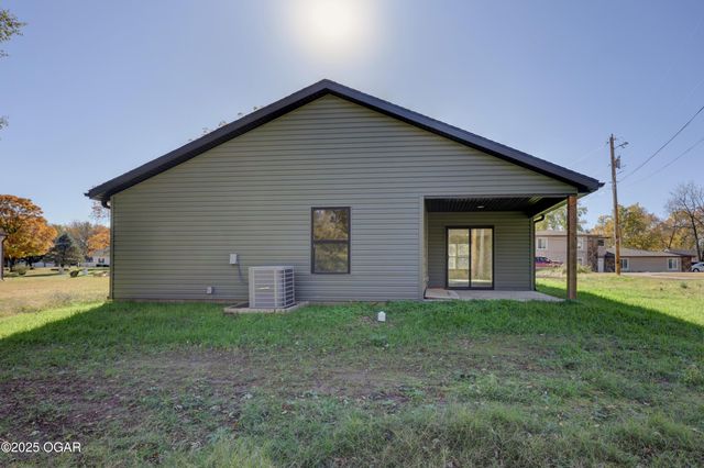 205 Allen Street, Carl Junction, MO 64834