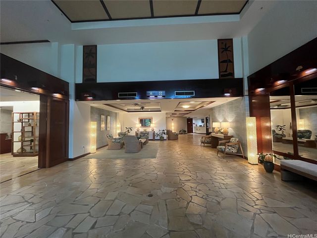 343 Hobron Lane 702, Honolulu, HI 96815