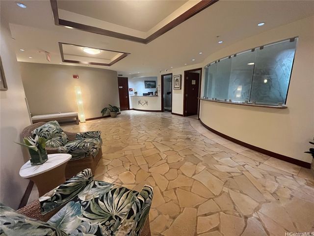 343 Hobron Lane 702, Honolulu, HI 96815