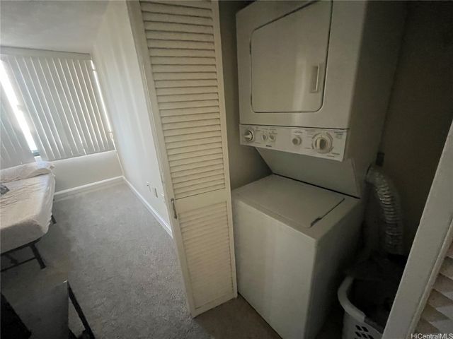 343 Hobron Lane 702, Honolulu, HI 96815