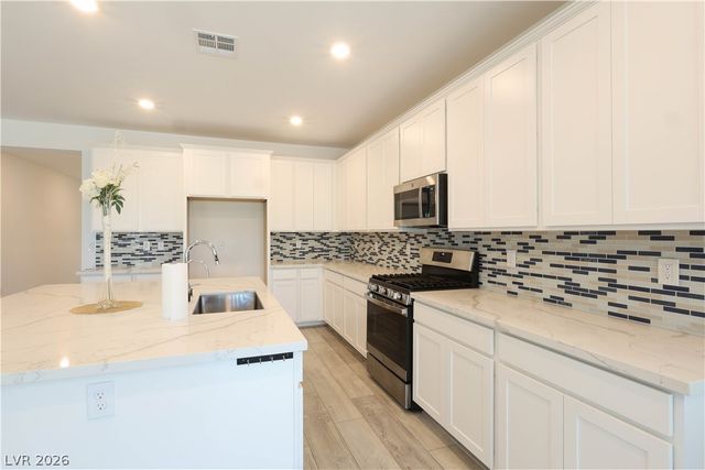 7632 Quail Dust Street, North Las Vegas, NV 89084