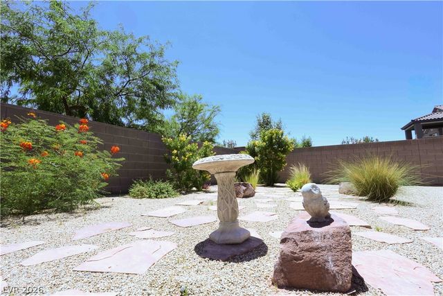 7632 Quail Dust Street, North Las Vegas, NV 89084