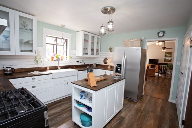 1250 Canyon Road, Graham, TX 76450