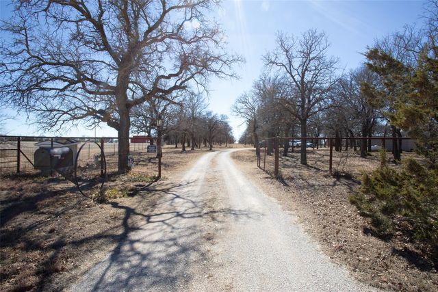 1250 Canyon Road, Graham, TX 76450