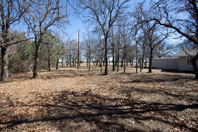 1250 Canyon Road, Graham, TX 76450