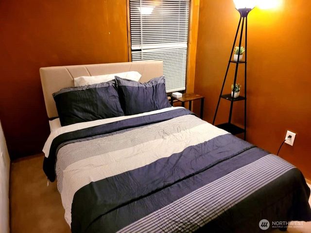 116 Galleon Loop NE, Ocean Shores, WA 98569