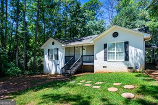 205 1/2 E Hillside Drive, Lagrange, GA 30241
