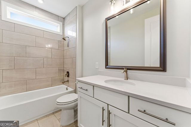 28 Florence Lane, Hoschton, GA 30548