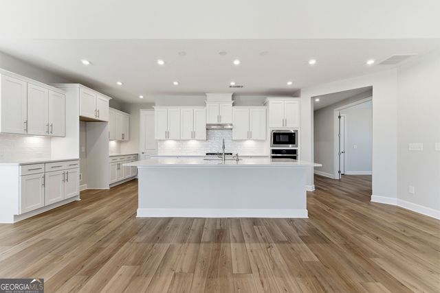 28 Florence Lane, Hoschton, GA 30548