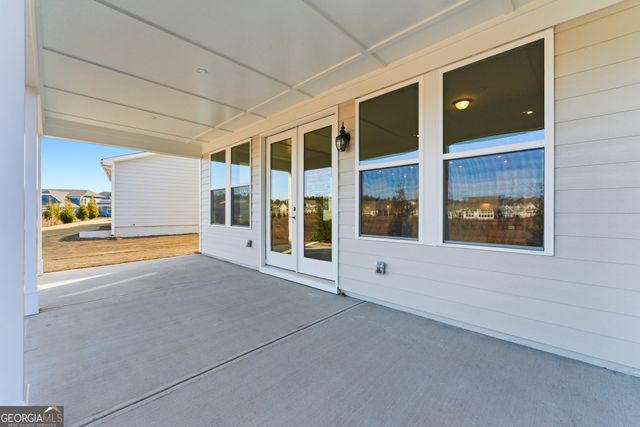 28 Florence Lane, Hoschton, GA 30548