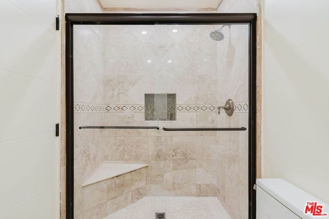 9659 Via Torino 149, Burbank, CA 91504