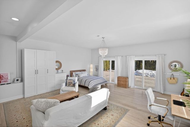 44 Seabury Point Rd, Duxbury, MA 02332
