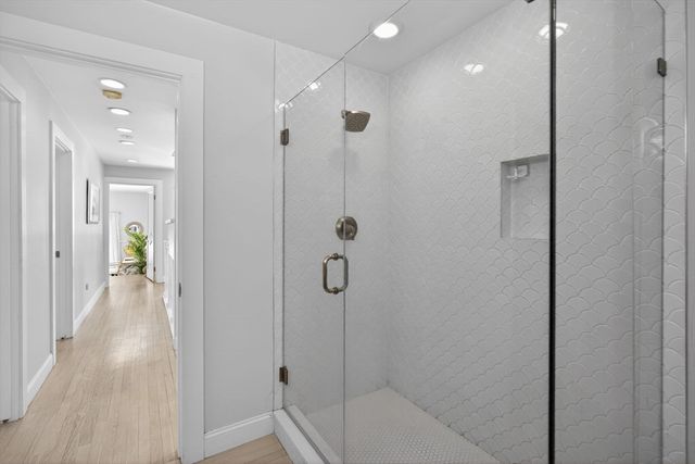 44 Seabury Point Rd, Duxbury, MA 02332