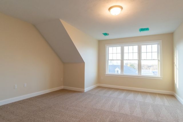 80 North Meadows Road 304, Medfield, MA 02052