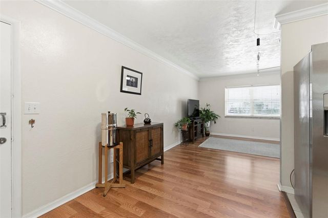 2419 36TH AVENUE N, St Petersburg, FL 33713