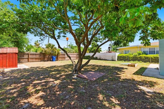 2419 36TH AVENUE N, St Petersburg, FL 33713