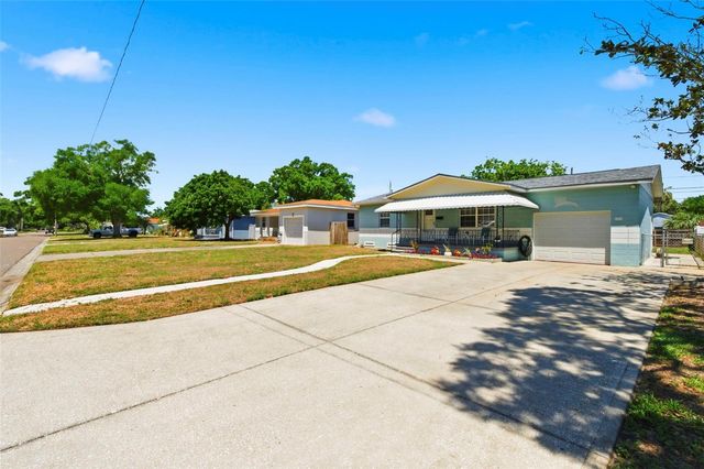 2419 36TH AVENUE N, St Petersburg, FL 33713