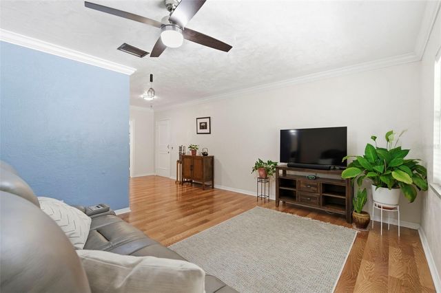 2419 36TH AVENUE N, St Petersburg, FL 33713