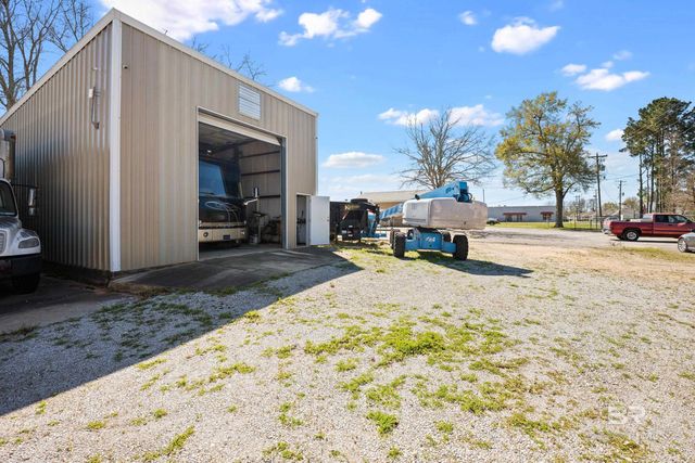 22345 Highway 59, Robertsdale, AL 36567