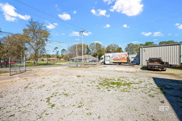 22345 Highway 59, Robertsdale, AL 36567