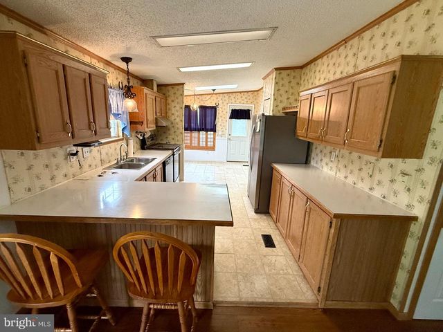 472 SCOTCH PINE RD, Dillsburg, PA 17019