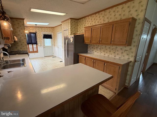 472 SCOTCH PINE RD, Dillsburg, PA 17019