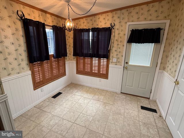 472 SCOTCH PINE RD, Dillsburg, PA 17019