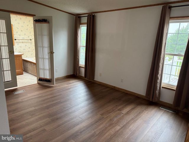472 SCOTCH PINE RD, Dillsburg, PA 17019