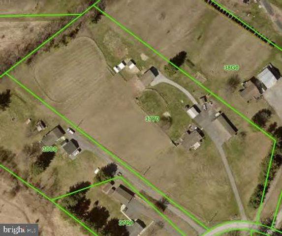 472 SCOTCH PINE RD, Dillsburg, PA 17019