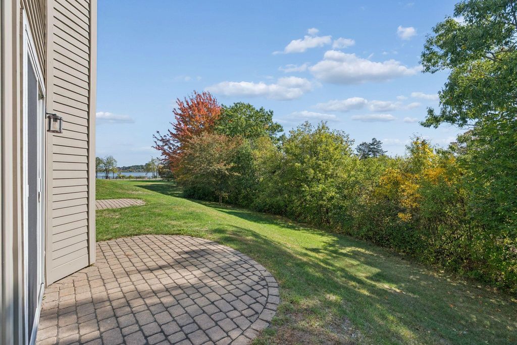 32 Back Cove Estates 32, Portland, ME 04103 — photo 4