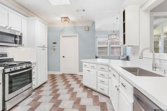 6147 Tezcuco Ct, Gonzales, LA 70737