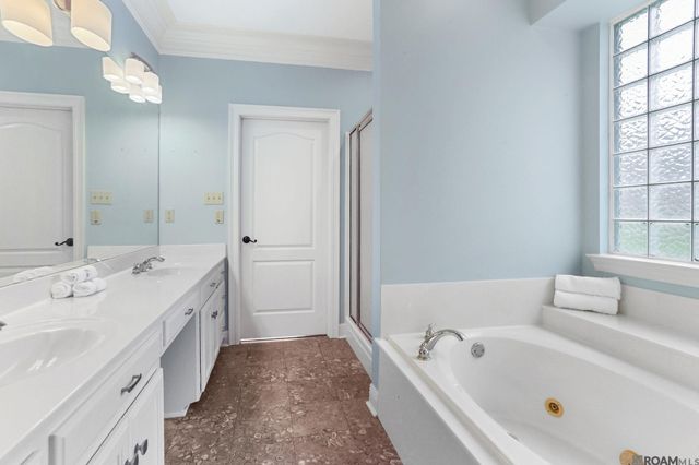 6147 Tezcuco Ct, Gonzales, LA 70737